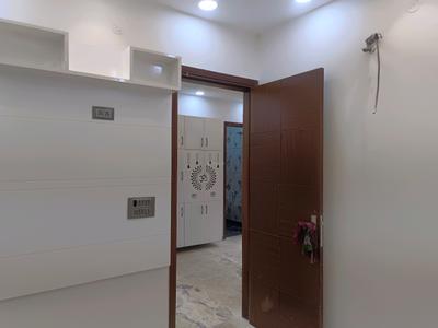 Bedroom Image of 850 Sq.ft 3 BHK Builder Floor for sale in Sector 23 Rohini New Delhi for Rs. 9500000
