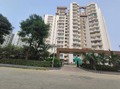 Image of 900 Sq.ft 2.5 BHK Apartment / Flat for sale in Urban Woods, Sushant Golf City, Lucknow for Rs. 8500000