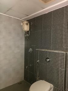 Common Bathroom Image of 1200 Sq.ft 3 BHK Apartment / Flat for rent in Lodha Palava Lagoona A To F, Palava Phase 2 Thane for Rs. 20000