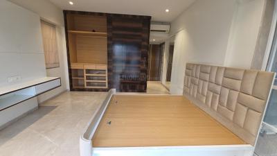 Bedroom Image of 2100 Sq.ft 4 BHK Apartment / Flat for sale in The Ruby CHS, Bandra West Mumbai for Rs. 110000000