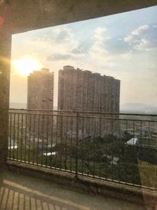Living Room Image of 890 Sq.ft 2 BHK Apartment / Flat for sale in Shapoorji Pallonji Vanaha, Bavdhan Pune for Rs. 8399999