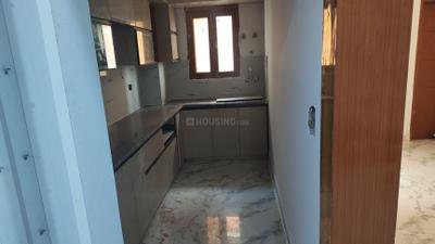 Kitchen Image of 1600 Sq.ft 3 BHK Apartment / Flat for sale in Sector 104 Noida for Rs. 5500000