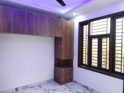 Bedroom Image of 915 Sq.ft 3 BHK Builder Floor for sale in Palam New Delhi for Rs. 7200000