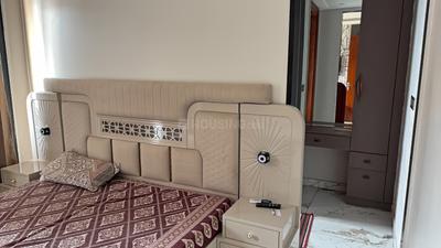 Bedroom Image of 3500 Sq.ft 4 BHK Builder Floor for rent in HUDA Plot Sector 38, Sector 38 Gurgaon for Rs. 115000