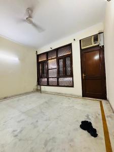 Bedroom Image of 3000 Sq.ft 3 BHK Builder Floor for rent in Greater Kailash New Delhi for Rs. 110000