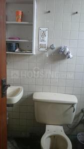 Bathroom Image of 780 Sq.ft 2 BHK Builder Floor for sale in Greater Kailash II New Delhi for Rs. 18500000