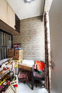 Balcony Image of 990 Sq.ft 2 BHK Apartment / Flat for sale in Adalaj Gandhinagar for Rs. 4800000