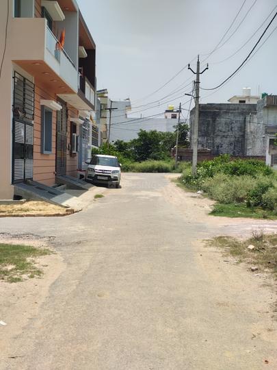 IIM road Main Image 1