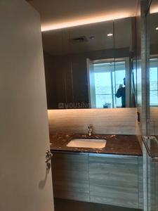 Bathroom Image of 4000 Sq.ft 4 BHK Apartment / Flat for sale in DLF The Crest, DLF Phase 5 Gurgaon for Rs. 230000000
