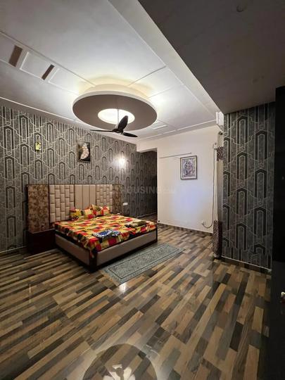 Gaurs 14th Avenue Main Image 1