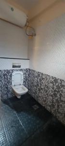 Bathroom Image of 1750 Sq.ft 3 BHK Apartment / Flat for rent in Benson Town Bengaluru for Rs. 75000