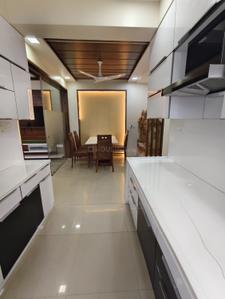 Kitchen Image of 2000 Sq.ft 3 BHK Apartment / Flat for rent in Utsav Aalayam, Naranpura Ahmedabad for Rs. 40000