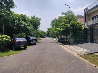 Image of 300 Sq.ft Residential Plot / Land for sale in Omega IV, Greater Noida for Rs. 42000000