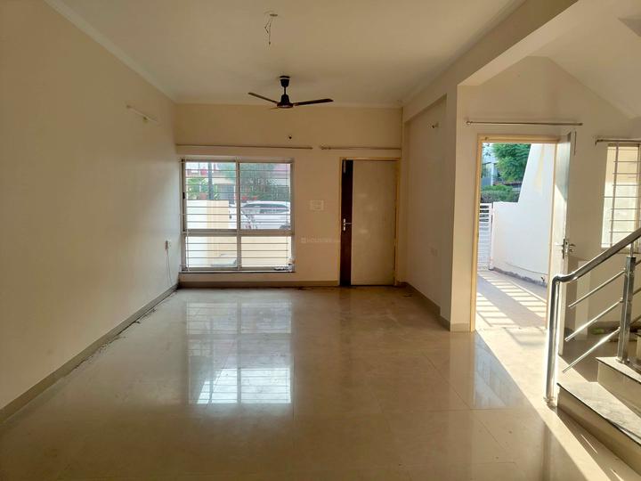 Meenakshi Planet City Main Image 1