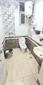 Bathroom Image of 1350 Sq.ft 3 BHK Apartment / Flat for sale in Group Ganga Triveni Apartment, Sector 9 Rohini New Delhi for Rs. 22000000