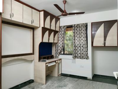 Bedroom Image of 950 Sq.ft 2 BHK Apartment / Flat for sale in Raunak Unnathi Woods Phase VI F1, Kasarvadavali Thane for Rs. 9000000