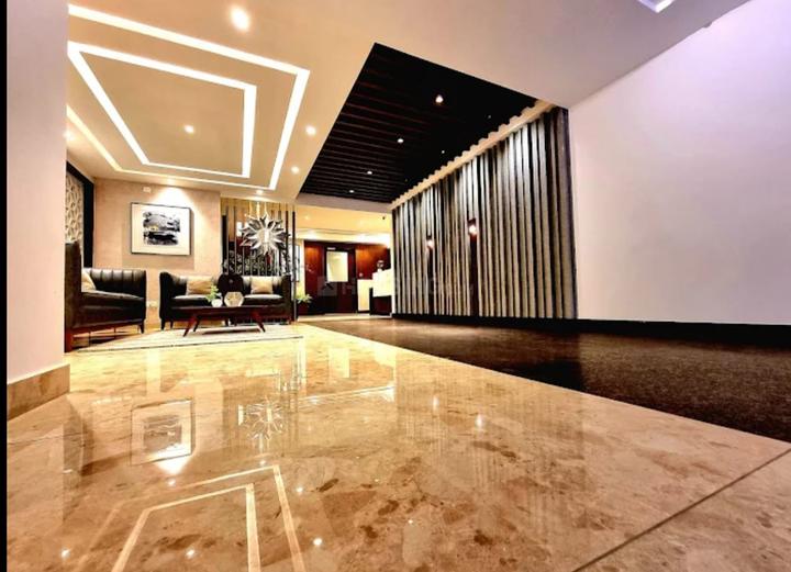 Skyline Main Image 1