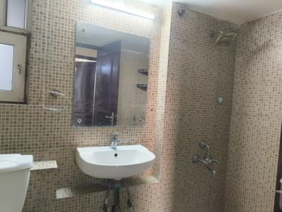 Image of 1528 Sq.ft 3 BHK Apartment / Flat for rent in The 3C Lotus Zing, Sector 168, Noida for Rs. 30000