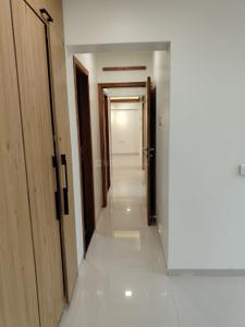 Image of 1050 Sq.ft 2 BHK Apartment / Flat for rent in Vile Parle East, Mumbai for Rs. 75000