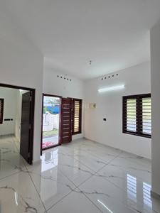 Hall Image of 900 Sq.ft 3 BHK Independent House for sale in Panayikulam Kochi for Rs. 4500000