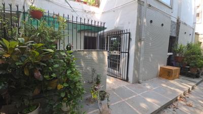 Image of 2000 Sq.ft 3 BHK Apartment / Flat for rent in DDA Sector Pocket B C, Vasant Kunj, New Delhi for Rs. 85000