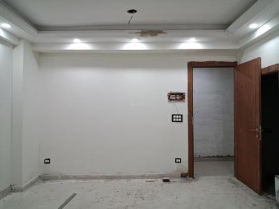 Living Room Image of 1100 Sq.ft 2 BHK Apartment / Flat for sale in Sector 73 Noida for Rs. 3700000