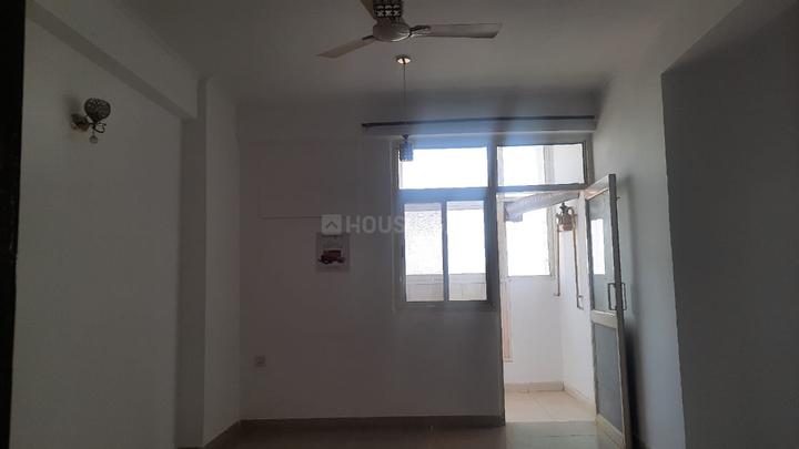 Gardenia Square II Main Image 1