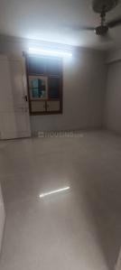 Bedroom Image of 850 Sq.ft 1 BHK Builder Floor for rent in Shyamal Ahmedabad for Rs. 17000