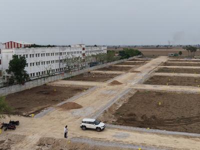 Image of 183 Sq.ft Residential Plot / Land for sale in Gorantla, Guntur for Rs. 1650000