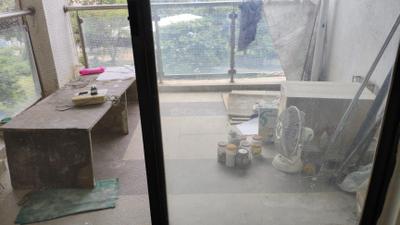 Balcony Image of 950 Sq.ft 2 BHK Apartment / Flat for rent in Vista Luxuria, Hadapsar Pune for Rs. 21000