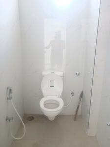 Common Bathroom Image of 1737 Sq.ft 3 BHK Apartment / Flat for sale in Bandlaguda Jagir Hyderabad for Rs. 14000008