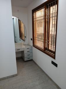 Bedroom Image of 1250 Sq.ft 4 BHK Builder Floor for sale in Sector 11 Rohini New Delhi for Rs. 26000000