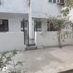 Image of 1100 Sq.ft 2 BHK Apartment / Flat for sale in DDA Flats Sarita Vihar, Sarita Vihar, New Delhi for Rs. 30000000