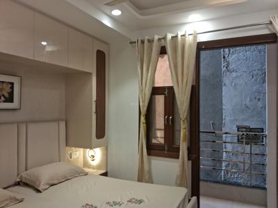 Bedroom Image of 600 Sq.ft 2 BHK Builder Floor for sale in Dwarka Mor New Delhi for Rs. 3200000