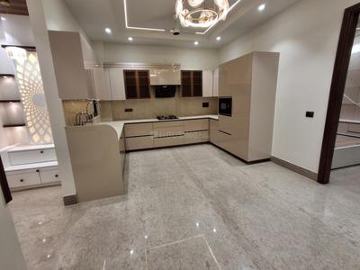 Kitchen Image of 1000 Sq.ft 2 BHK Apartment / Flat for sale in Priya Apartment, Vikaspuri New Delhi for Rs. 13000000