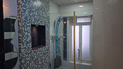 Evershine Cosmic Bathroom Three 3