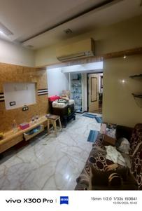 Kitchen Image of 610 Sq.ft 2 BHK Apartment / Flat for sale in Parel Mumbai for Rs. 17500000