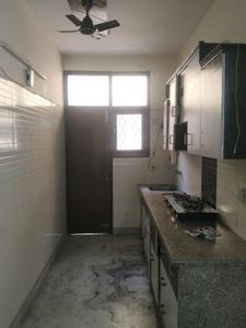 Kitchen Image of 450 Sq.ft 1 BHK Builder Floor for rent in Shalimar Bagh New Delhi for Rs. 18000