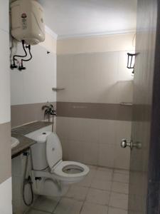 Bedroom Two Image of 884 Sq.ft 2 BHK Apartment / Flat for rent in Amrapali Pan Oasis, Sector 70 Noida for Rs. 40000