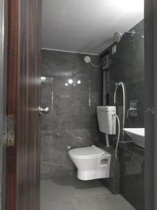 Common Bathroom Image of 635 Sq.ft 1 BHK Apartment / Flat for sale in Mansarovar Ariana, Vasai West Vasai for Rs. 3949000