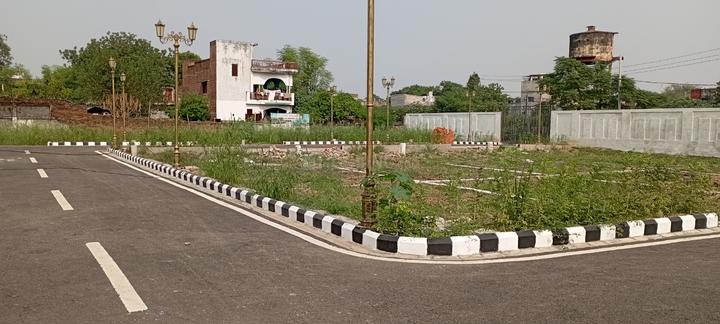 Moti Jheel Colony, Aishbagh Main Image 1