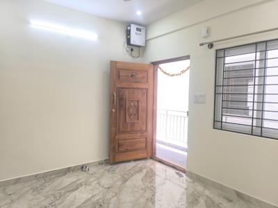 Living Room Image of 551 Sq.ft 1 BHK Apartment / Flat for rent in Singasandra Bengaluru for Rs. 22000
