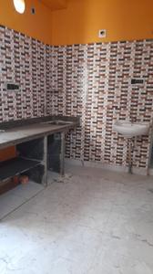 Kitchen Image of 550 Sq.ft 2 BHK Apartment / Flat for sale in Golf Green Kolkata for Rs. 1700000