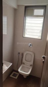 Bathroom Image of 600 Sq.ft 1 BHK Builder Floor for rent in Borivali East Mumbai for Rs. 40000