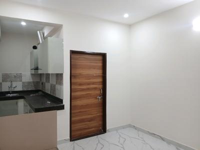 Living Room Image of 550 Sq.ft 1 BHK Apartment / Flat for rent in Palam Vihar Extension Gurgaon for Rs. 15000
