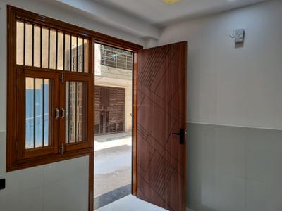 Bedroom Image of 450 Sq.ft 2 BHK Builder Floor for sale in Dwarka Mor New Delhi for Rs. 3200000