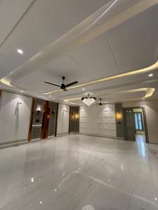 Living Room Image of 2500 Sq.ft 4 BHK Builder Floor for rent in Green Field Colony Faridabad for Rs. 42000