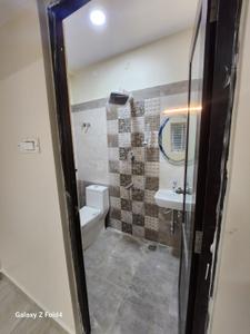Bathroom Image of 1200 Sq.ft 3 BHK Apartment / Flat for sale in Keelkattalai Chennai for Rs. 7800000