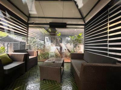 Balcony Image of 1250 Sq.ft 2 BHK Apartment / Flat for rent in Lavelle Road Bengaluru for Rs. 300000