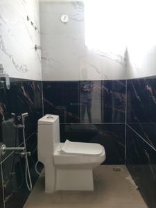 Common Bathroom Image of 1009 Sq.ft 2 BHK Apartment / Flat for sale in Kaval Bairasandra Bengaluru for Rs. 7500000